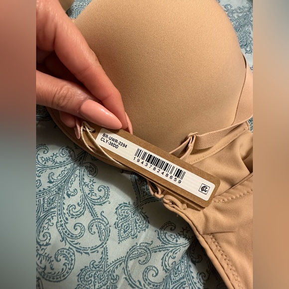 SKIMS FITS EVERYBODY T-SHIRT BRA 36DD NWT color: clay - Picture 5 of 6